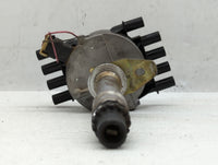 1996-2000 Chevrolet Tahoe Engine Ignition Distributor OEM Fits Fits 1996 1997 1998 1999 2000 2001 2002 OEM Used Auto Parts -