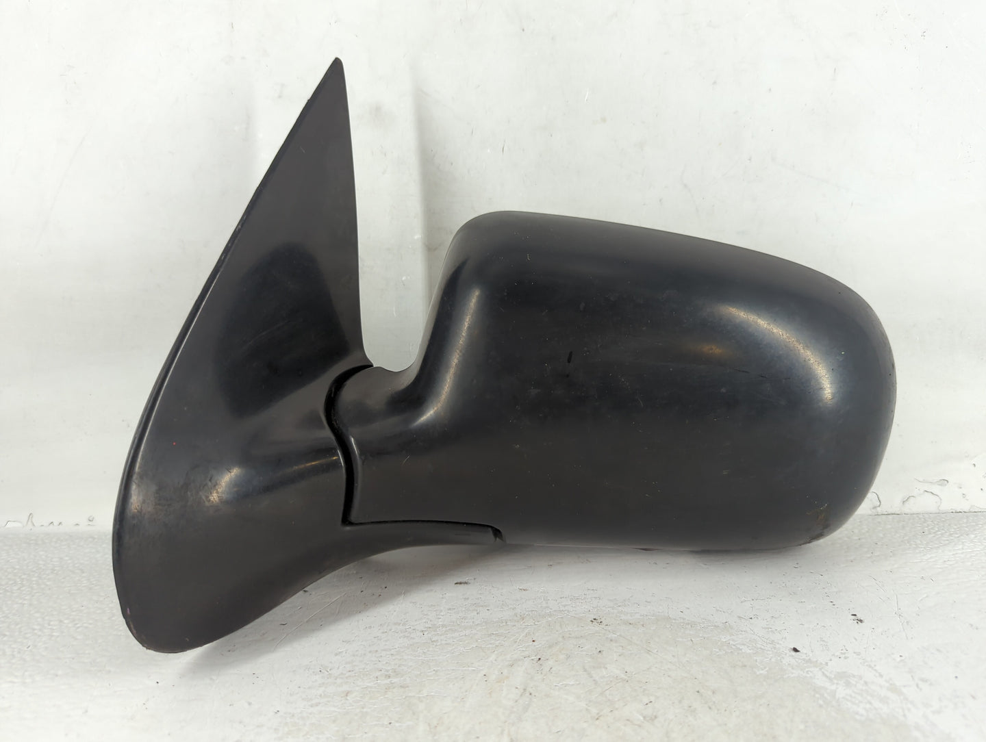 1997-1998 Chevrolet Venture Driver Side View Mirror - Left Door Mirror OEM Used - Oemusedautoparts1.com