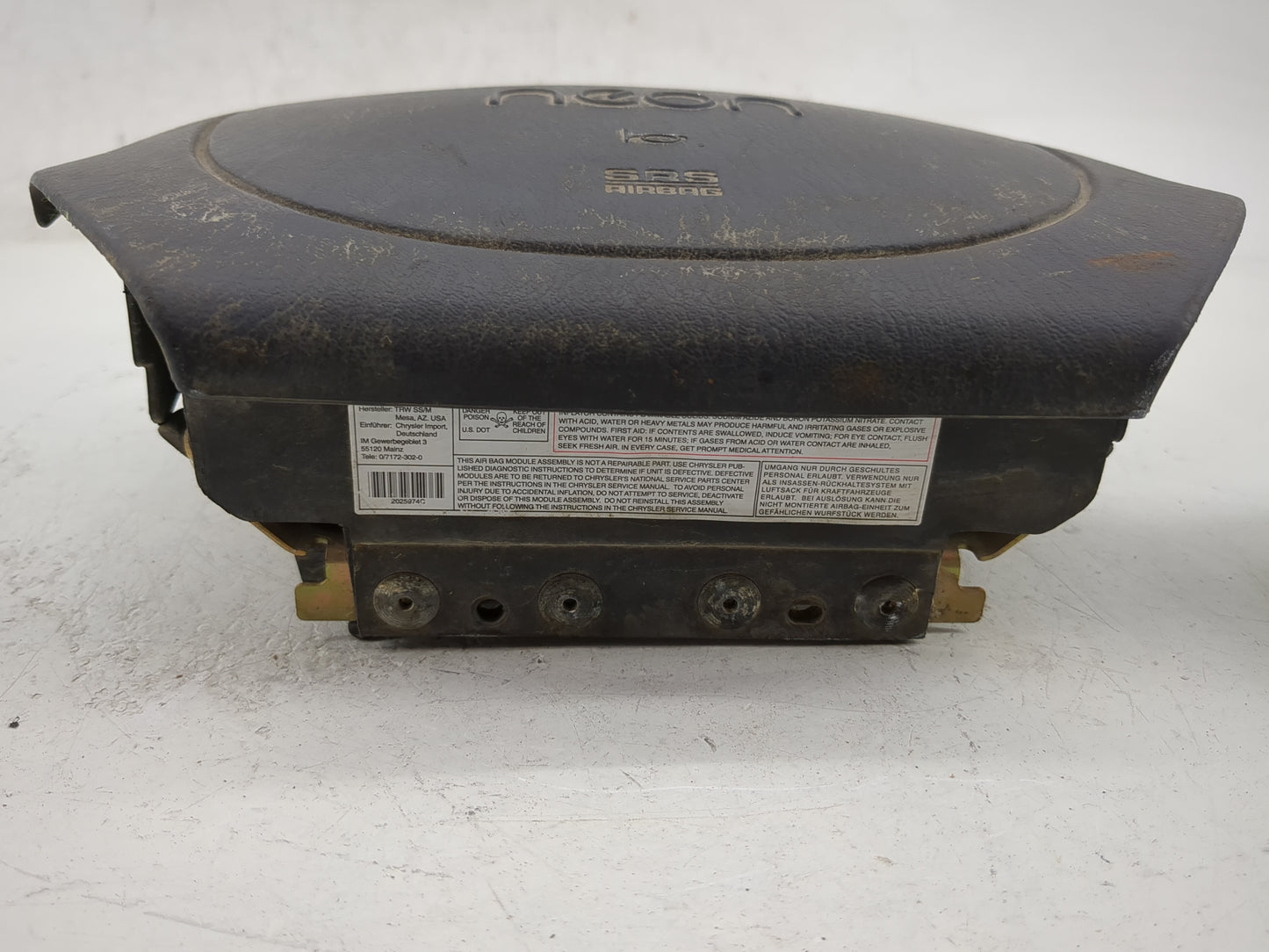 1998 Chrysler Neon Air Bag Driver Left Steering Wheel Mounted P/N:4664164 11026A Fits Fits 1997 1999 OEM Used Auto Parts - O