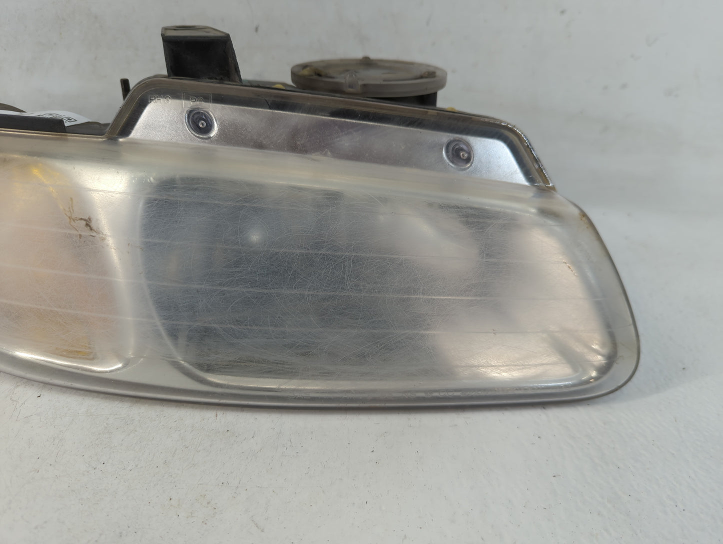 1998 Town & Country Passenger Right Oem Head Light Headlight Lamp - Oemusedautoparts1.com