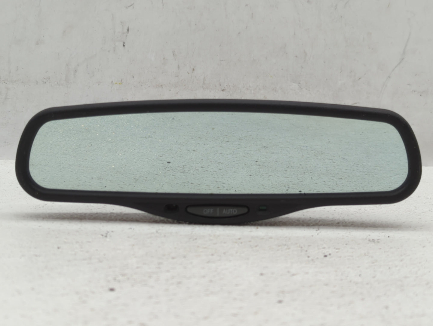 1998 Dodge Caravan Interior Rear View Mirror Replacement OEM P/N:E11015306 Fits OEM Used Auto Parts - Oemusedautoparts1.com