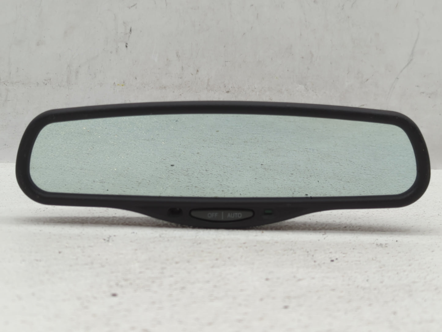 1998 Dodge Caravan Interior Rear View Mirror Replacement OEM P/N:E11015306 Fits OEM Used Auto Parts - Oemusedautoparts1.com