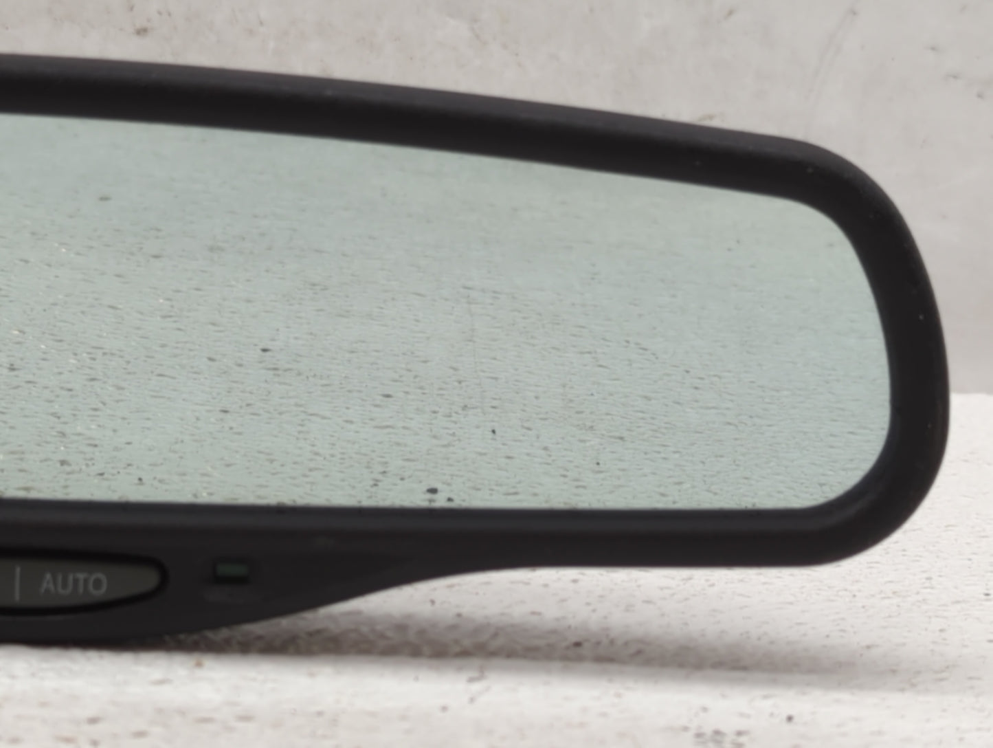 1998 Dodge Caravan Interior Rear View Mirror Replacement OEM P/N:E11015306 Fits OEM Used Auto Parts - Oemusedautoparts1.com