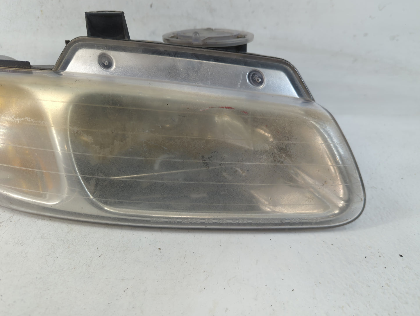 1996-1999 Dodge Caravan Passenger Right Oem Head Light Headlight Lamp - Oemusedautoparts1.com