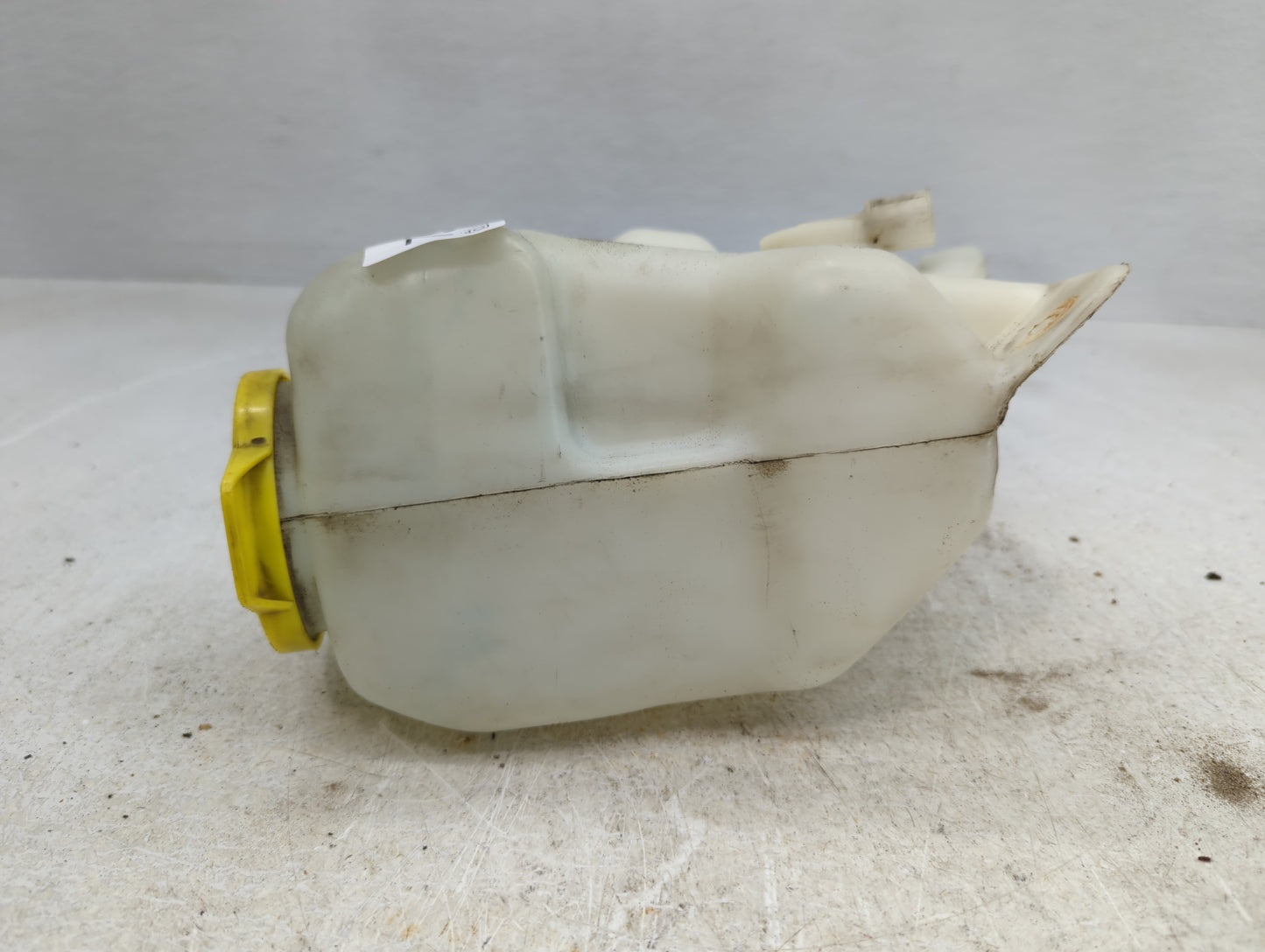 1998 Dodge Dakota Windshield Washer Fluid Reservoir Bottle Oem - Oemusedautoparts1.com