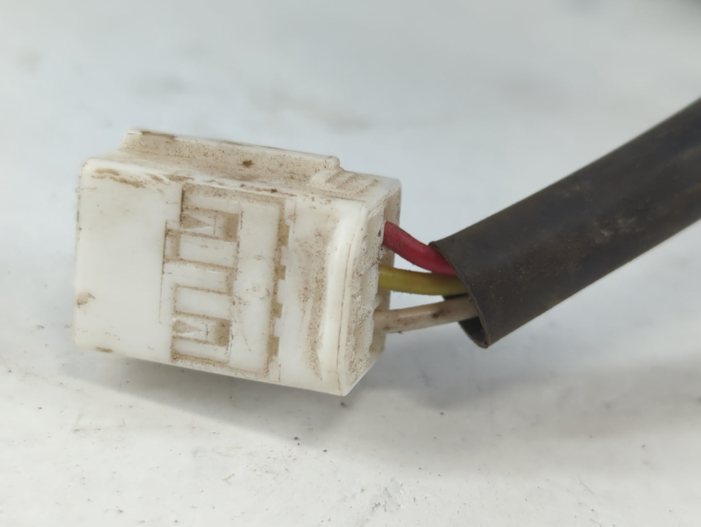 1998-2000 Dodge Durango Side Mirror Replacement Driver Left View Door Mirror Fits Fits 1997 1998 1999 2000 OEM Used Auto Par