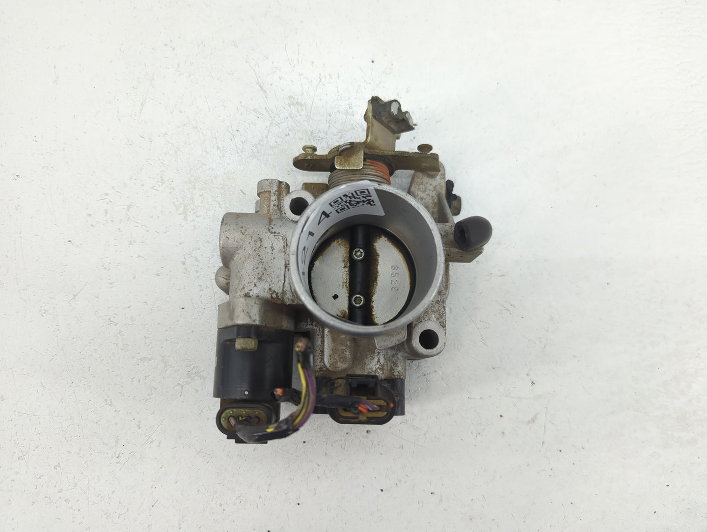1995-1999 Dodge Neon Throttle Body P/N:4669855 Fits Fits 1995 1996 1997 1998 1999 OEM Used Auto Parts - Oemusedautoparts1.co