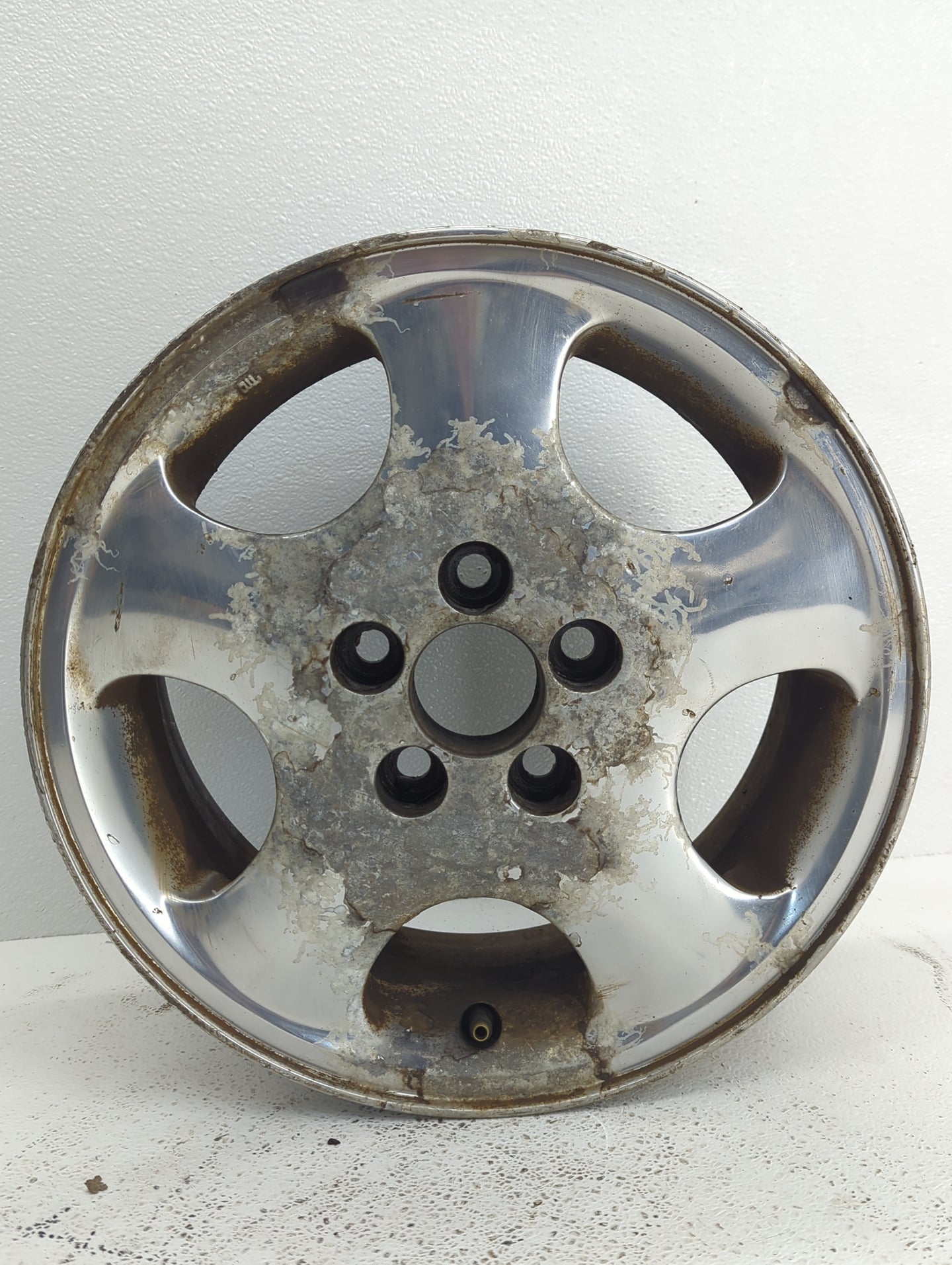 1998-1999 Dodge Neon Oem Wheel Rim 928372 - Oemusedautoparts1.com