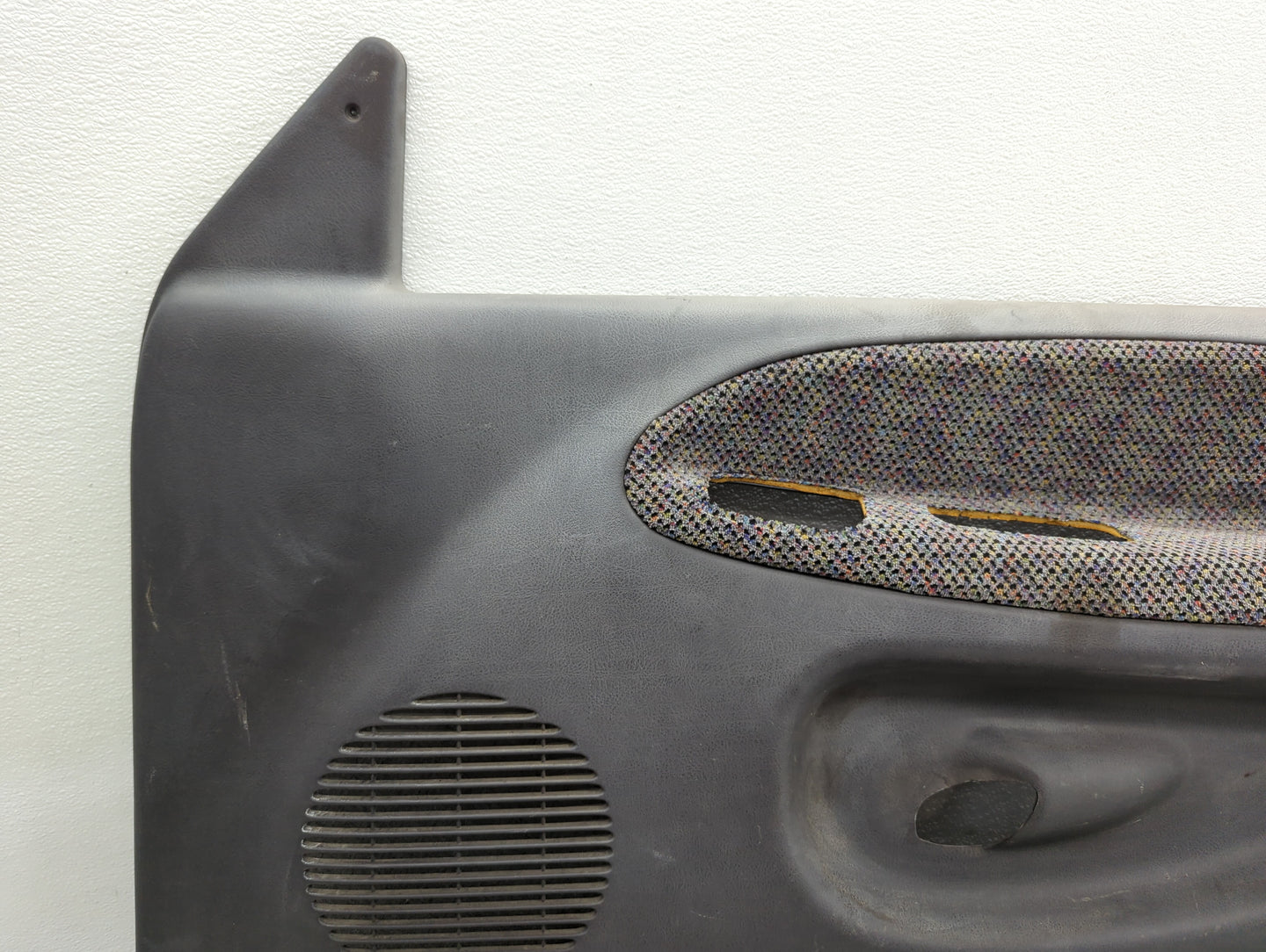 1998 Dodge Ram 1500 Front Right Passenger Interior Door Panel Trim - Oemusedautoparts1.com