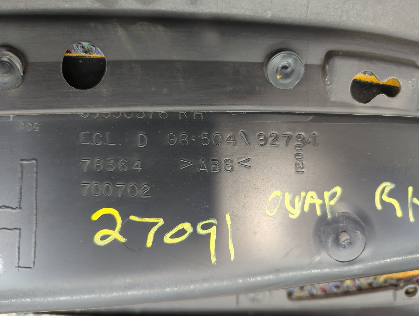 1998 Dodge Ram 1500 Front Right Passenger Interior Door Panel Trim - Oemusedautoparts1.com