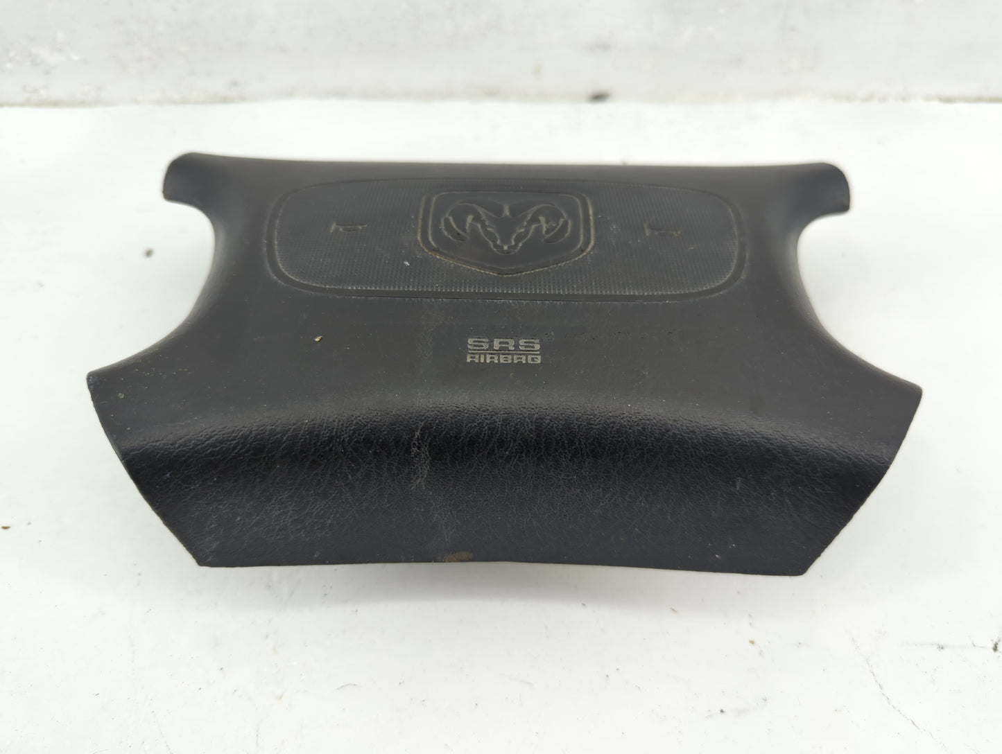 1997-1998 Dodge Ram 1500 Air Bag Driver Left Steering Wheel Mounted - Oemusedautoparts1.com