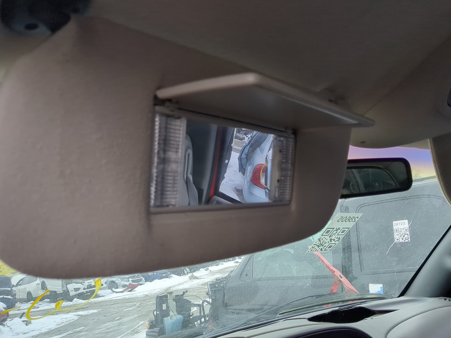 1998 Dodge Ram 1500 Sun Visor Shade Replacement Driver Left Mirror Fits OEM Used Auto Parts - Oemusedautoparts1.com