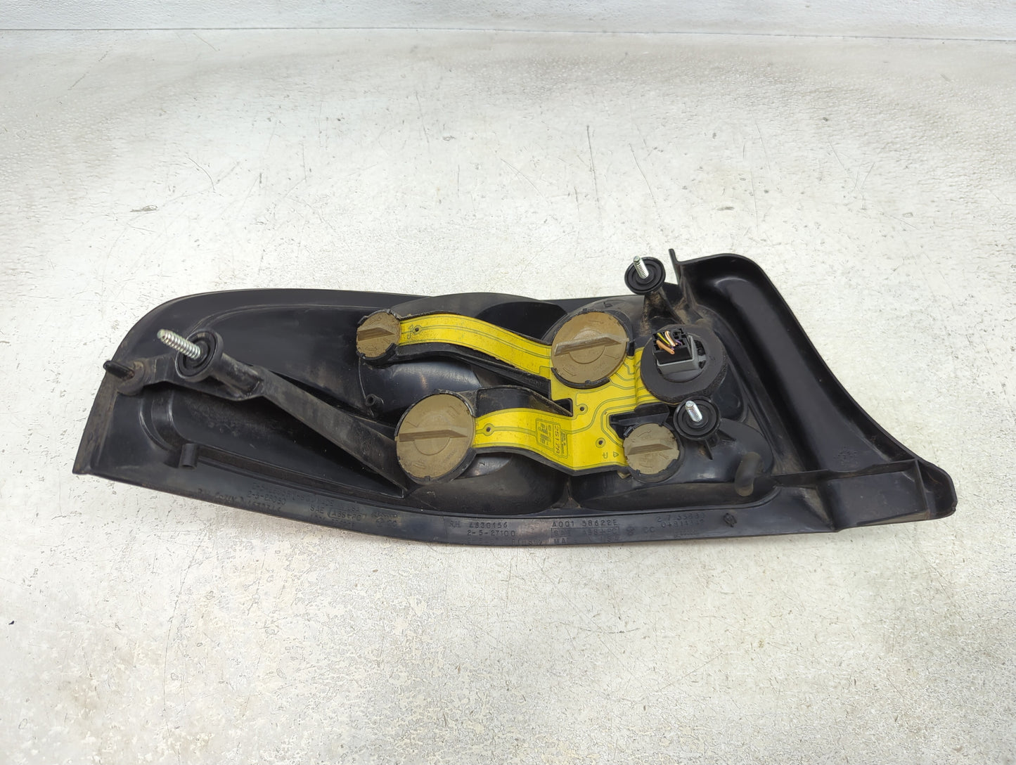 1995-2000 Dodge Stratus Tail Light Assembly Passenger Right OEM Fits Fits 1995 1996 1997 1998 1999 2000 OEM Used Auto Parts 
