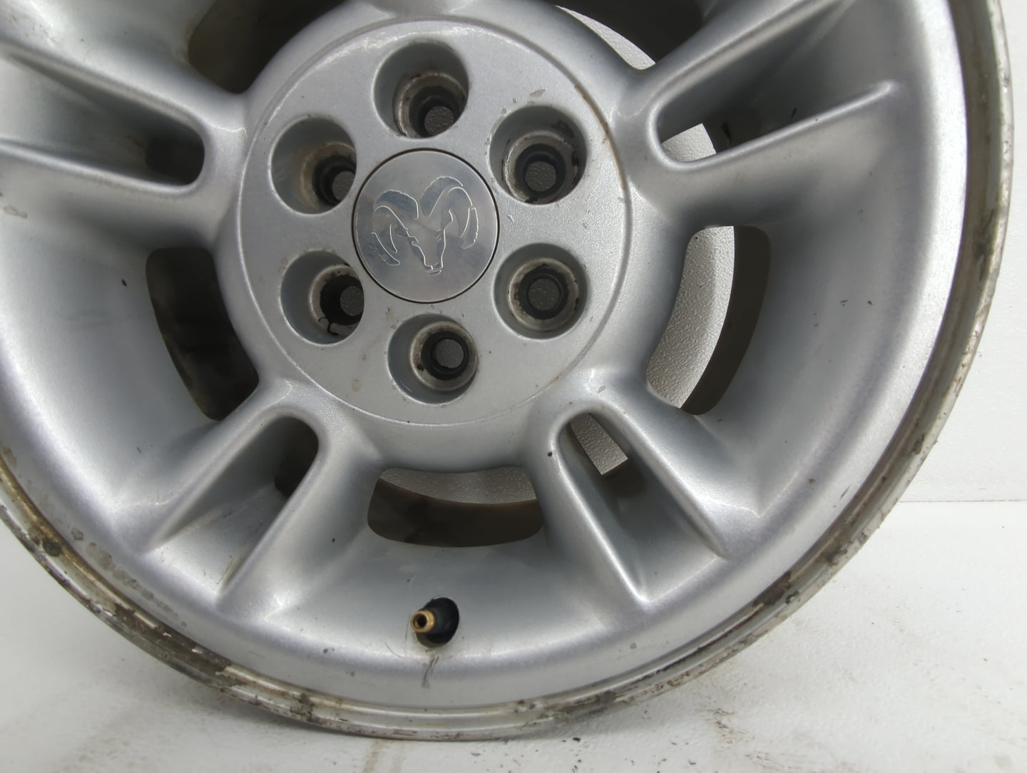 Dodge Dakota (mid-size) Dakota Oem Wheel Rim - Oemusedautoparts1.com
