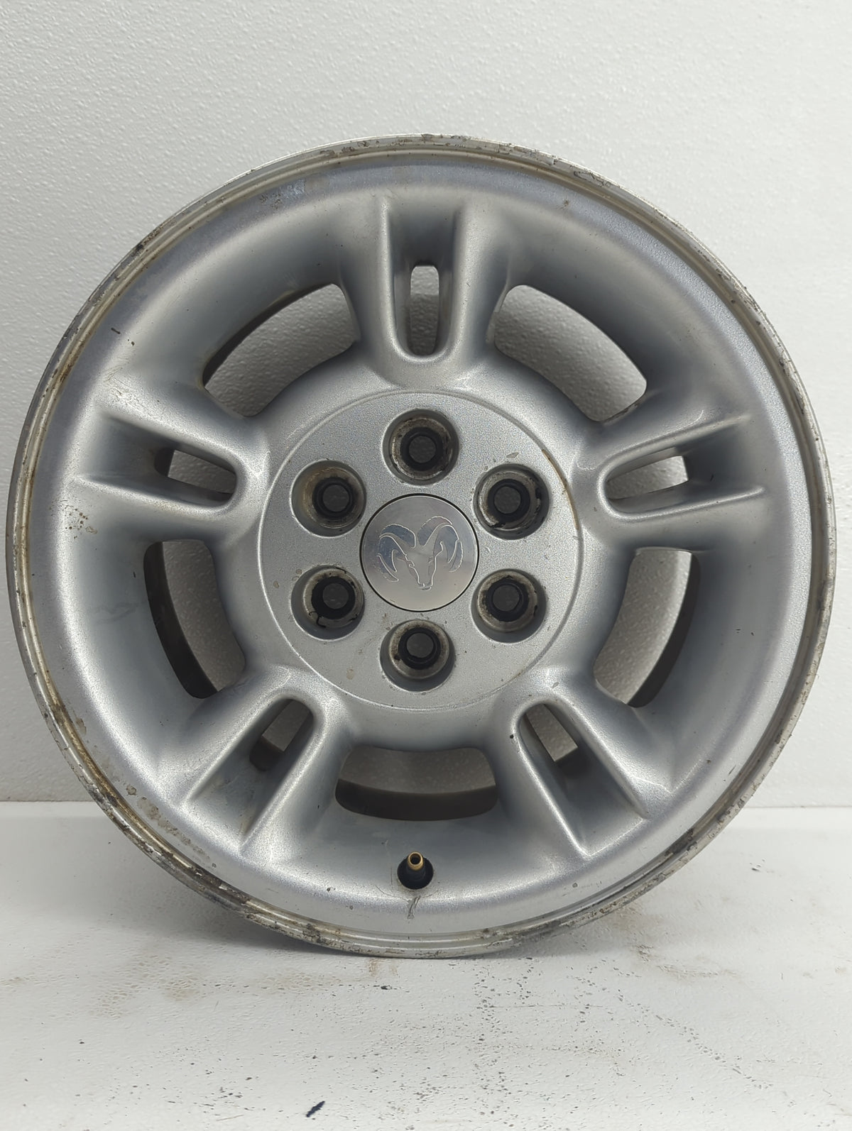 Dodge Dakota (mid-size) Dakota Oem Wheel Rim - Oemusedautoparts1.com