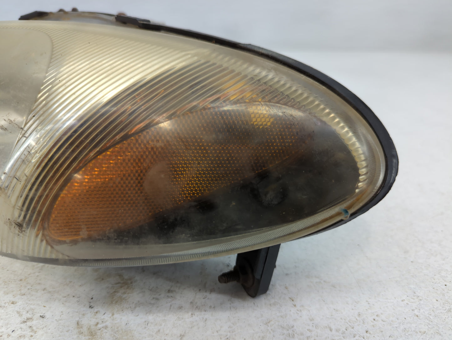El Dorado Escort Re Driver Left Oem Head Light Headlight Lamp - Oemusedautoparts1.com