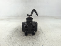 1998 Ford Escort Engine Ignition Distributor OEM P/N:C924VC Fits OEM Used Auto Parts - Oemusedautoparts1.com