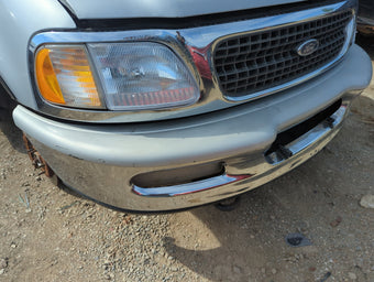 compare product 1997-1998 Ford Expedition Front Bumper - Oem