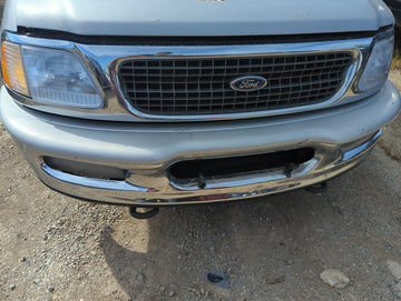 1997-1998 Ford Expedition Front Bumper - Oem