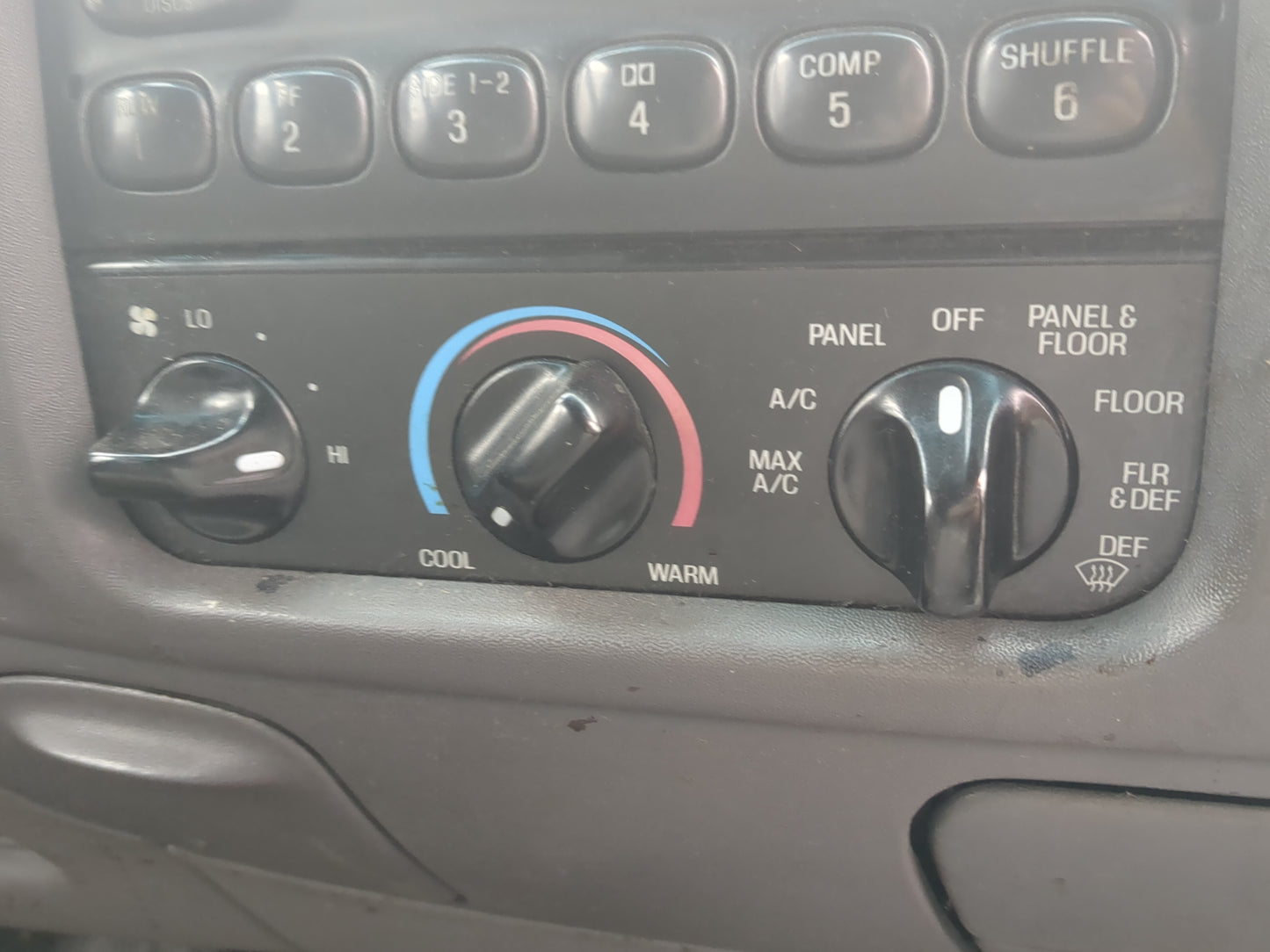 1997-1998 Ford Expedition Climate Control Module Temperature AC/Heater Replacement Fits Fits 1997 1998 OEM Used Auto Parts -