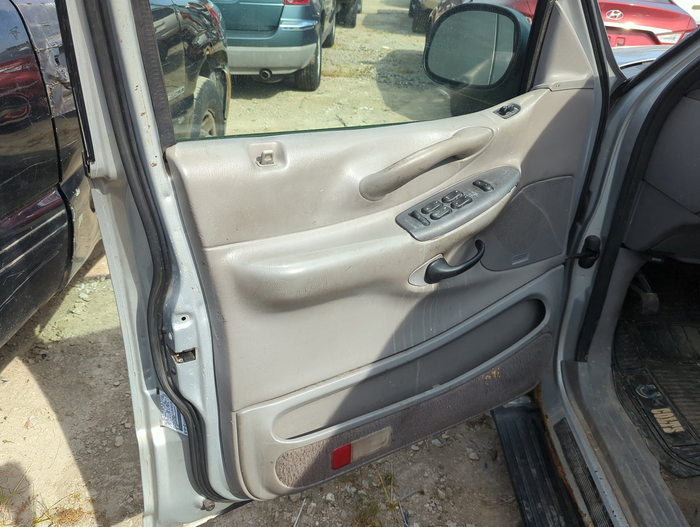 1998 Ford Expedition Front Left Driver Interior Door Panel Trim - Oemusedautoparts1.com