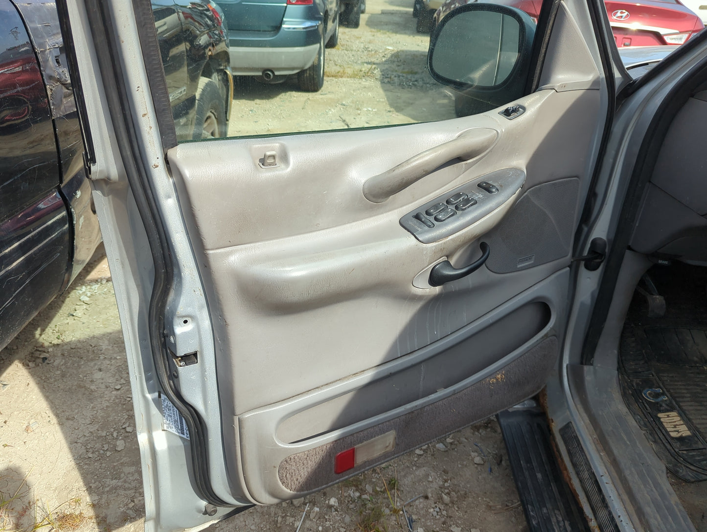 1998 Ford Expedition Front Left Driver Interior Door Panel Trim - Oemusedautoparts1.com