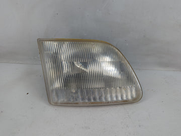 Ford Expedition Passenger Right Oem Head Light Headlight Lamp - Oemusedautoparts1.com