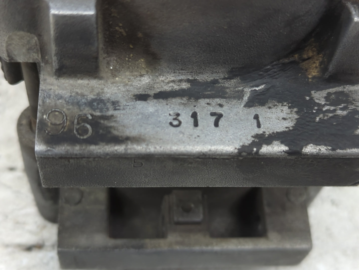 1997-2002 Ford Expedition Air Conditioning A/c Ac Compressor Oem - Oemusedautoparts1.com