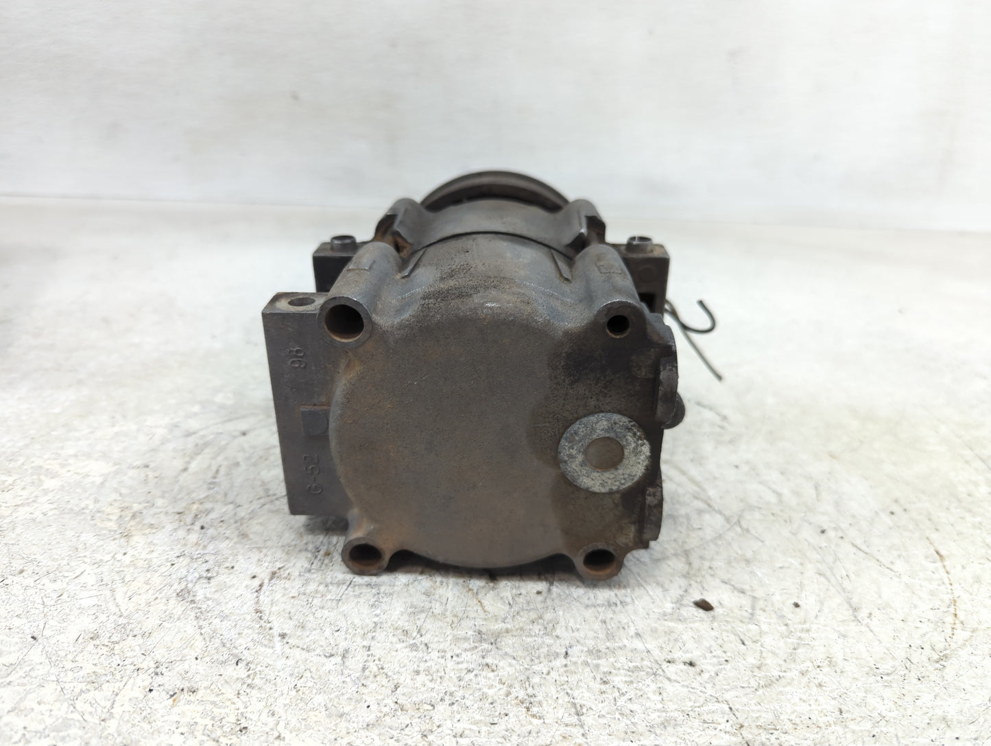 1997-2002 Ford Expedition Air Conditioning A/c Ac Compressor Oem - Oemusedautoparts1.com