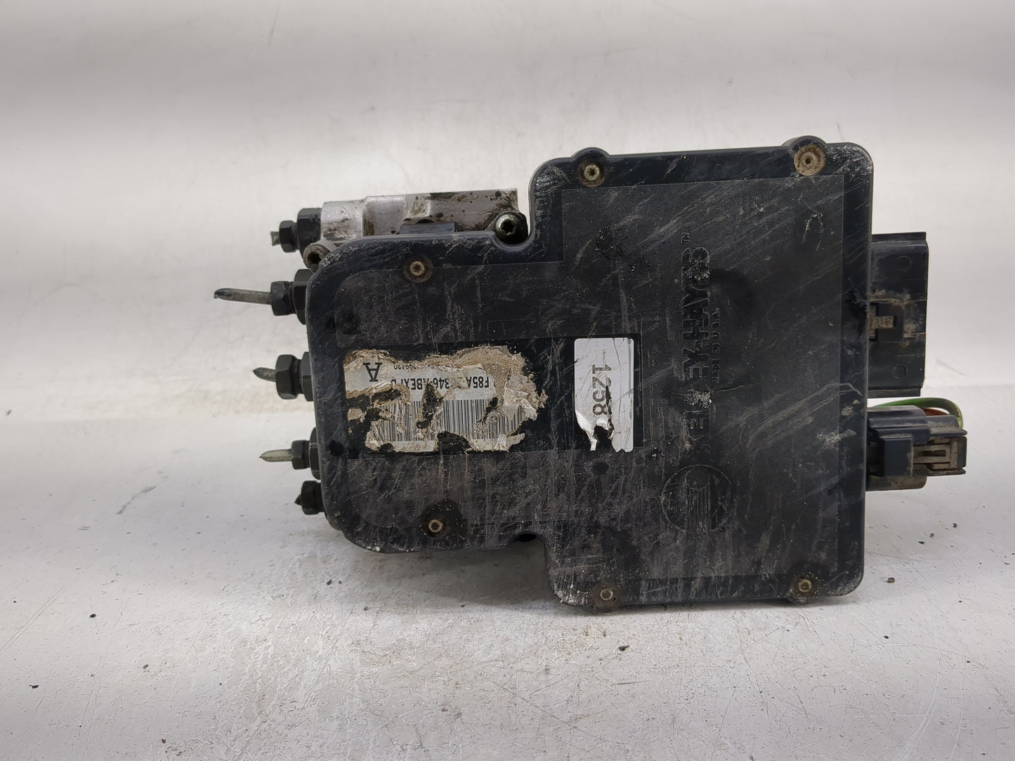 1998 Ford Expedition ABS Pump Control Module Replacement Fits OEM Used Auto Parts - Oemusedautoparts1.com