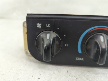 1997-1998 Ford Expedition Climate Control Module Temperature AC/Heater Replacement P/N:F65H-19E764 Fits Fits 1997 1998 OEM Used Auto Parts
