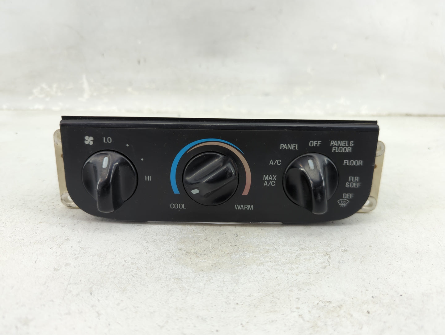 1997-1998 Ford Expedition Climate Control Module Temperature AC/Heater Replacement P/N:637 631 817 Fits Fits 1997 1998 OEM U