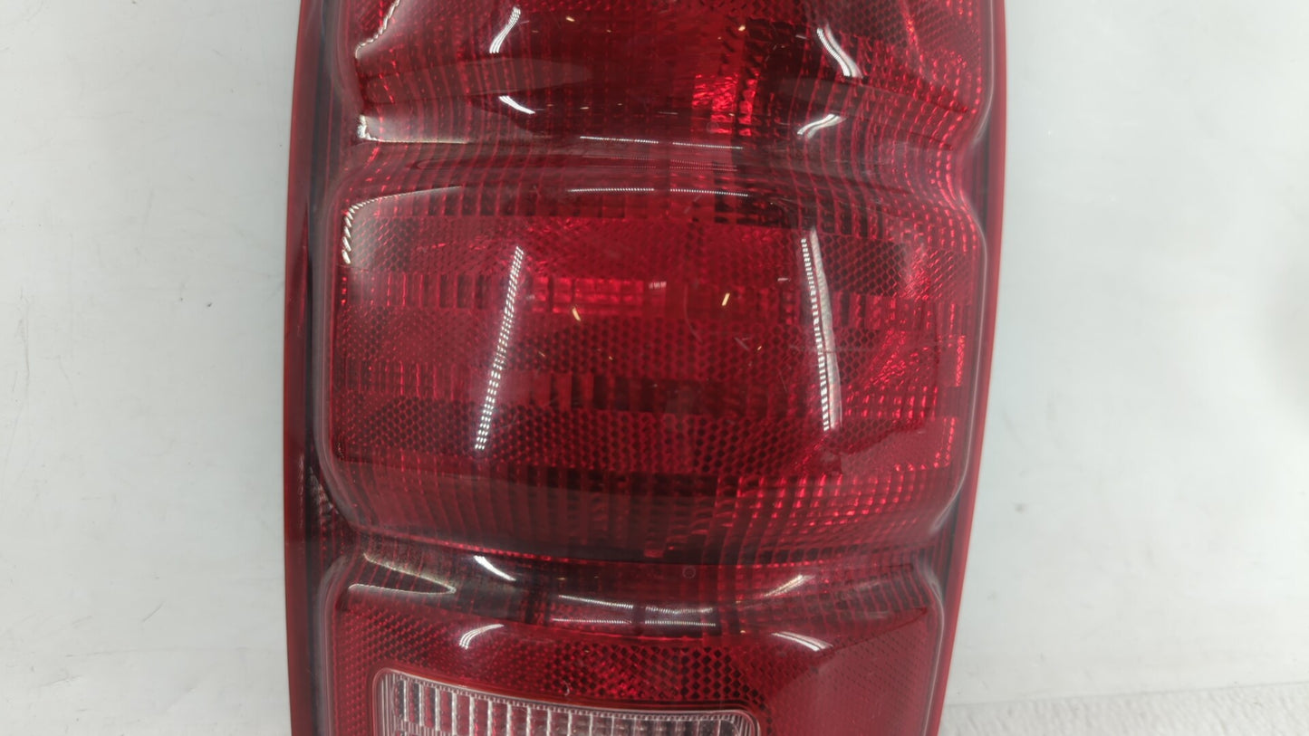 1997-2002 Ford Expedition Tail Light Assembly Passenger Right OEM Fits Fits 1997 1998 1999 2000 2001 2002 OEM Used Auto Part