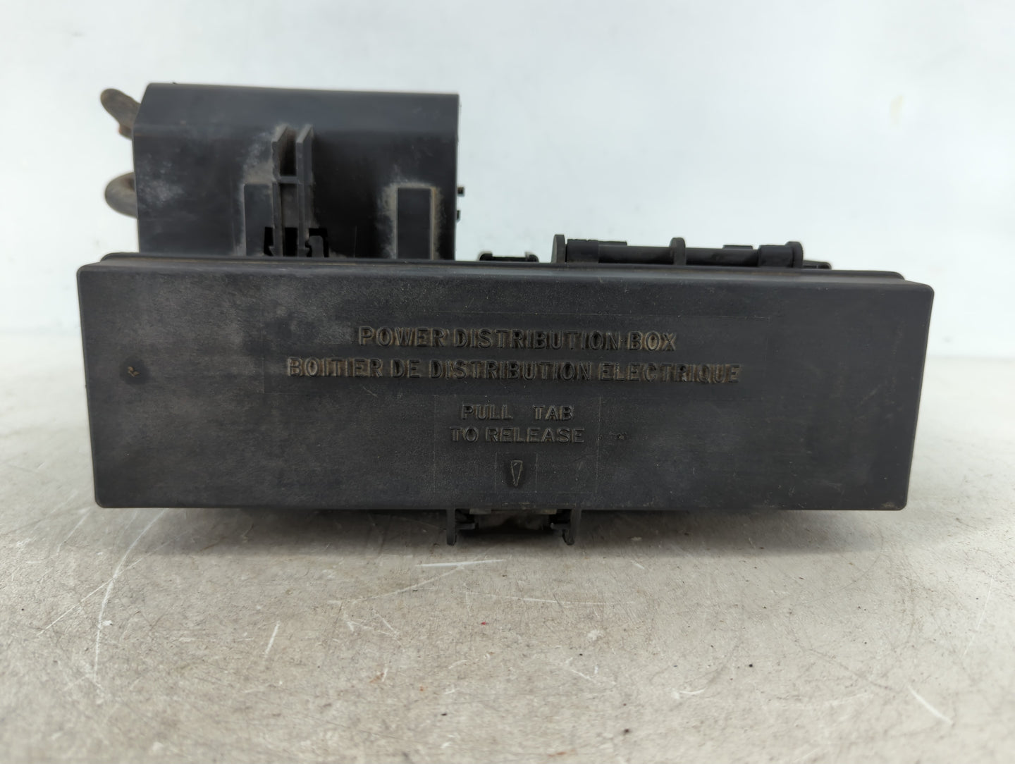 1998 Ford Explorer Fusebox Fuse Box Panel Relay Module Fits OEM Used Auto Parts - Oemusedautoparts1.com