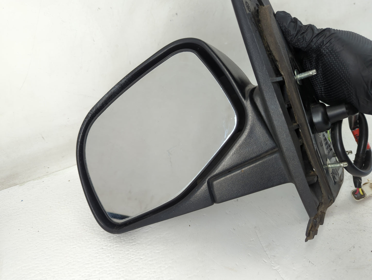 1998 Ford Explorer Side Mirror Replacement Passenger Right View Door Mirror Fits OEM Used Auto Parts - Oemusedautoparts1.com