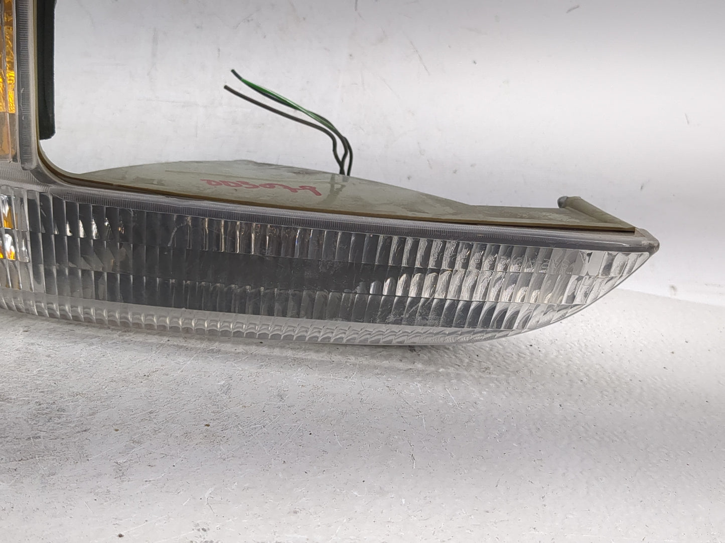 1995-2001 Ford Explorer Driver Left Oem Front Light Lamp - Oemusedautoparts1.com
