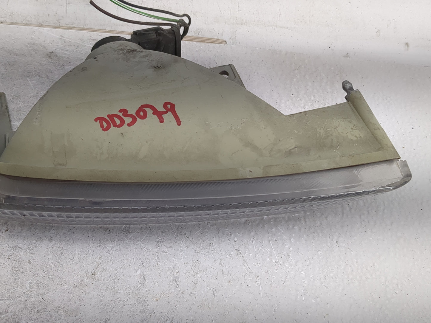 1995-2001 Ford Explorer Driver Left Oem Front Light Lamp - Oemusedautoparts1.com