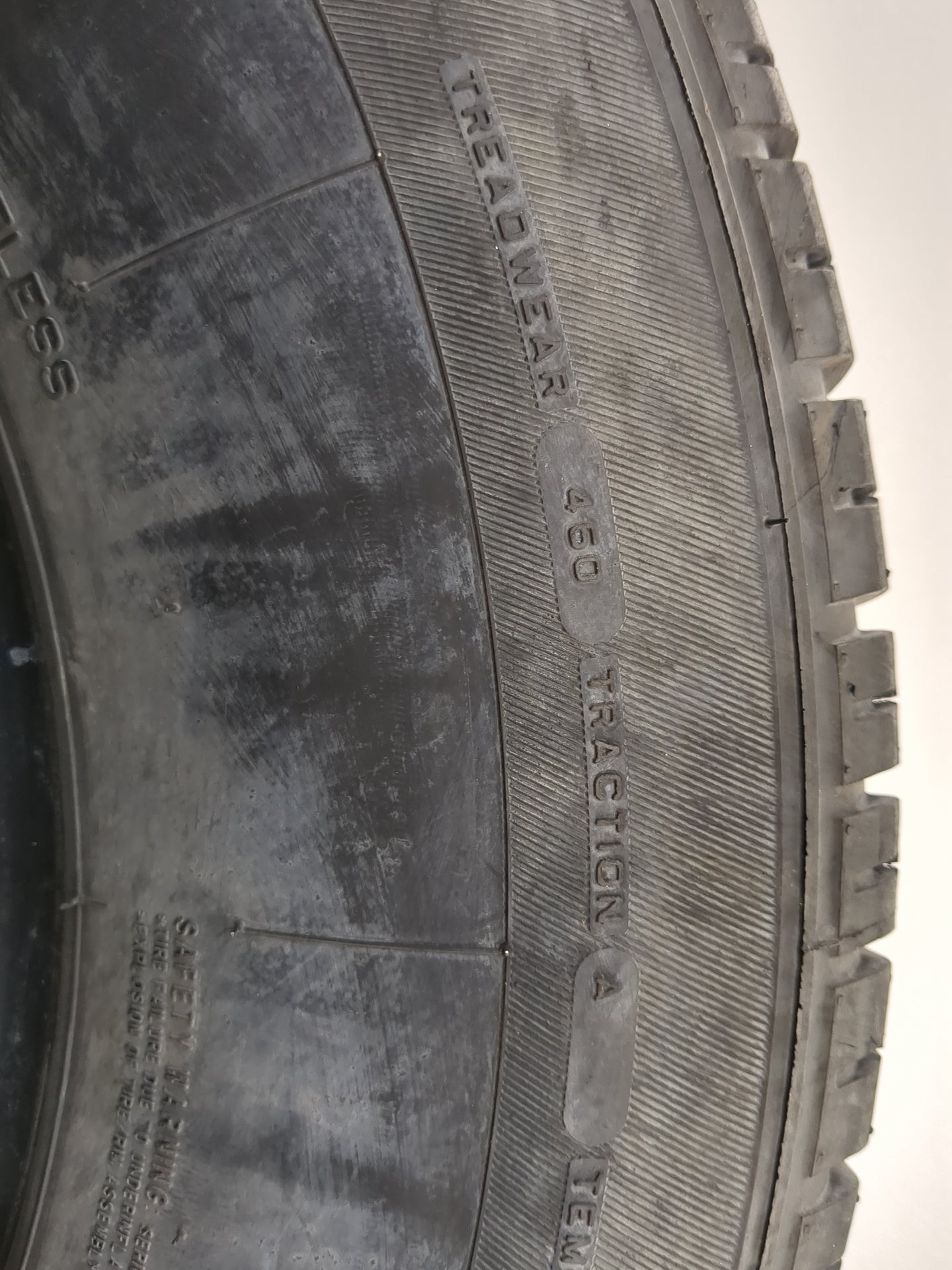 Used Tire 255/70R16 IRONMAN RB-SUV 111S - Tread Depth 7/32 - Oemusedautoparts1.com