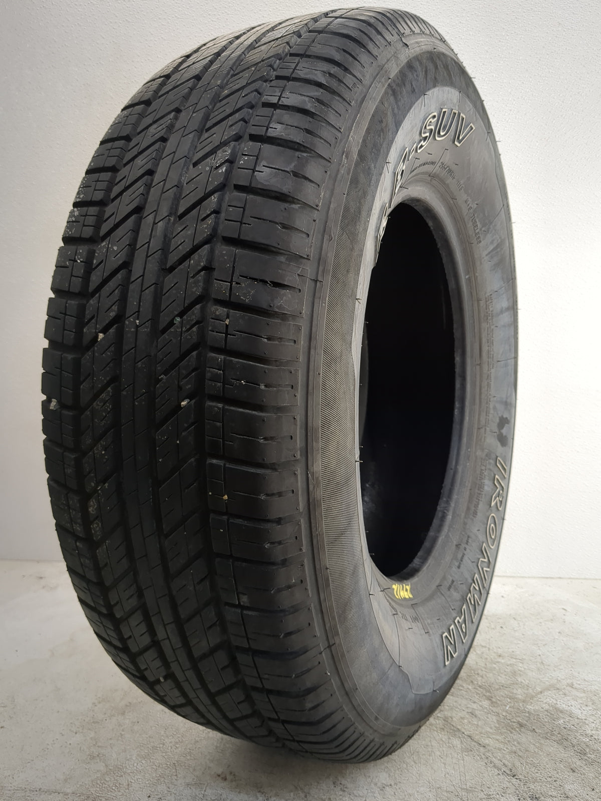 Used Tire 255/70R16 IRONMAN RB-SUV 111S - Tread Depth 7/32 - Oemusedautoparts1.com