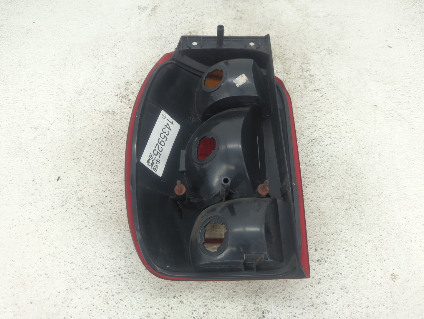 1998 Ford Explorer Tail Light Assembly Passenger Right OEM P/N:F87X-13B504-A Fits OEM Used Auto Parts - Oemusedautoparts1.co