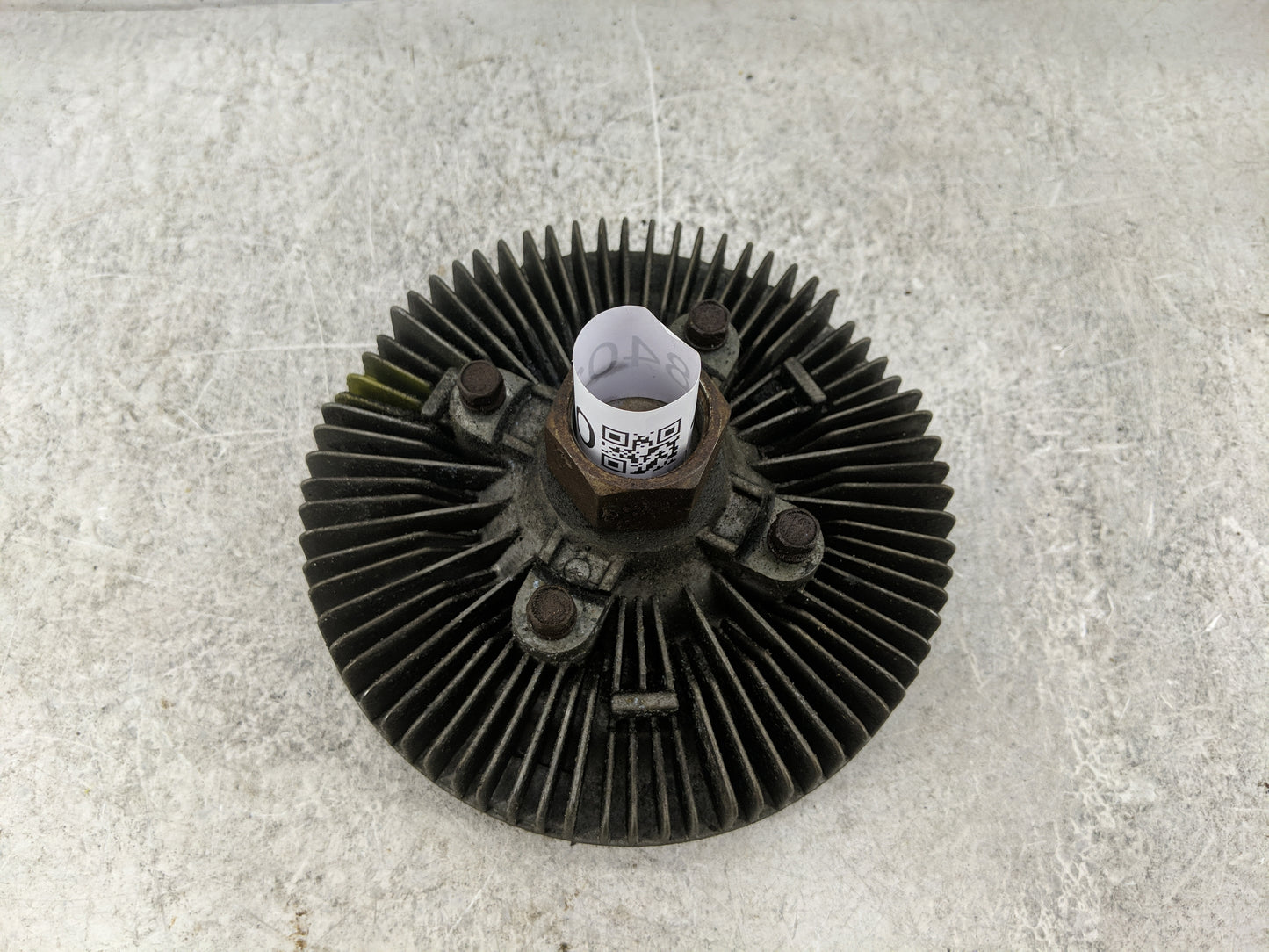 1998-2001 Ford Explorer Radiator Cooling Fan Clutch 1484020 - Oemusedautoparts1.com