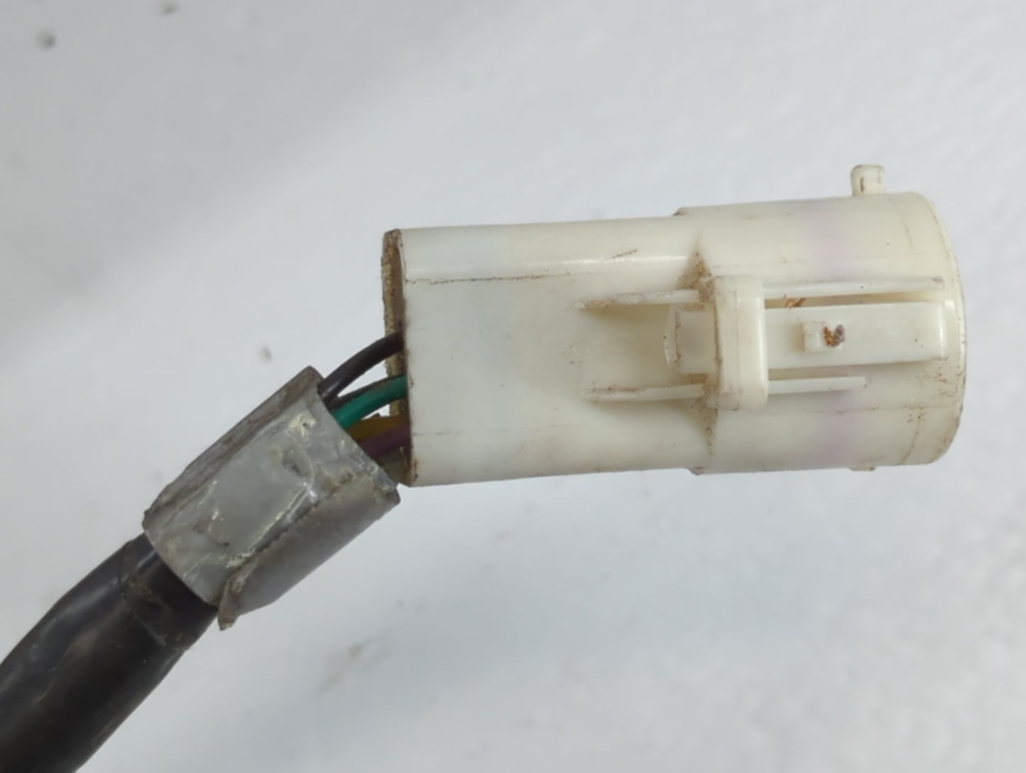 1998-2003 Ford Explorer Passenger Side View Mirror - Right Door Mirror OEM Used - Oemusedautoparts1.com