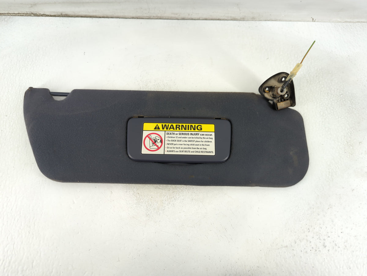 1998 Ford Explorer Sun Visor Shade Replacement Passenger Right Mirror Fits OEM Used Auto Parts - Oemusedautoparts1.com