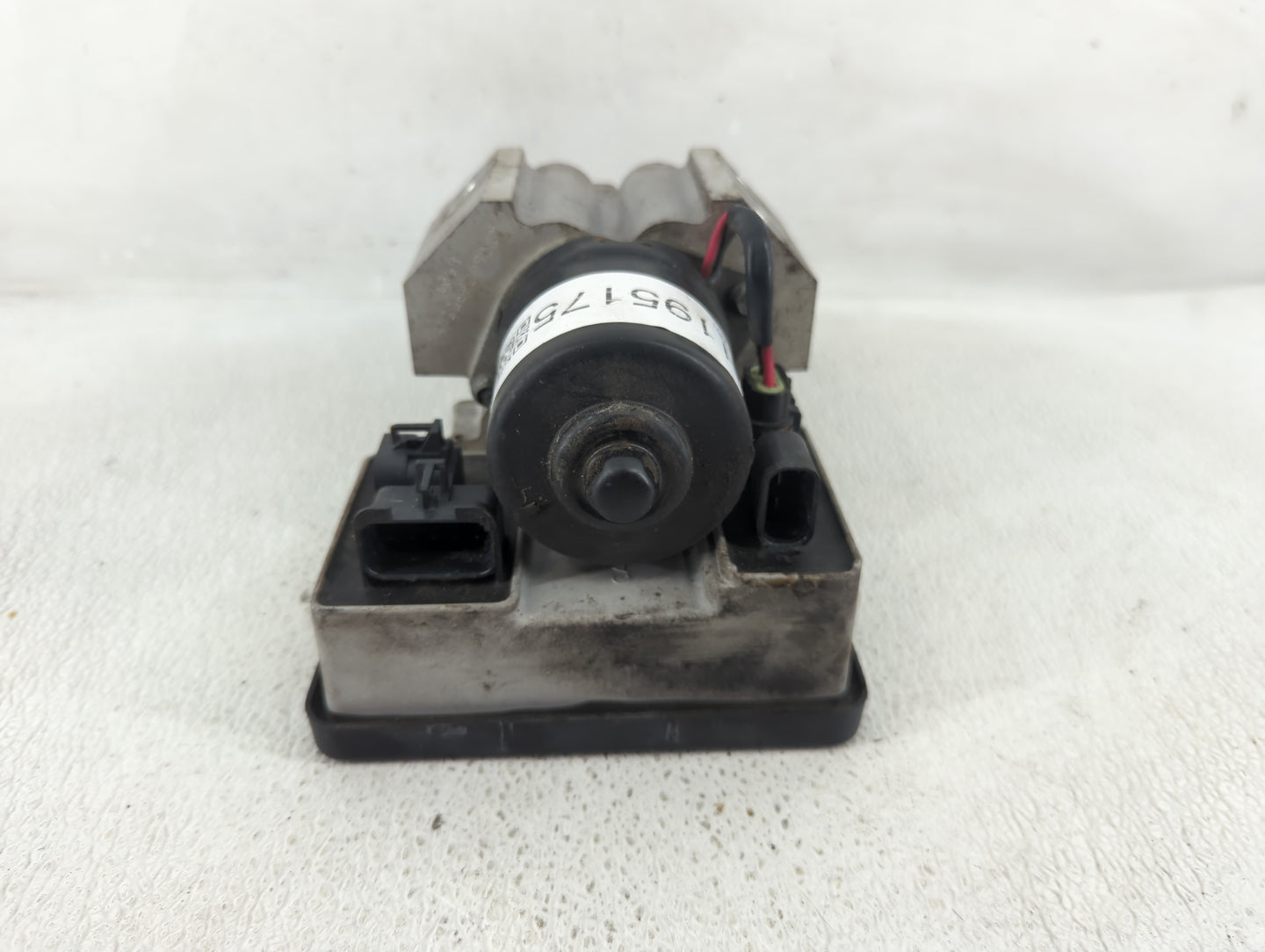 1998 Ford F-150 ABS Pump Control Module Replacement Fits OEM Used Auto Parts - Oemusedautoparts1.com