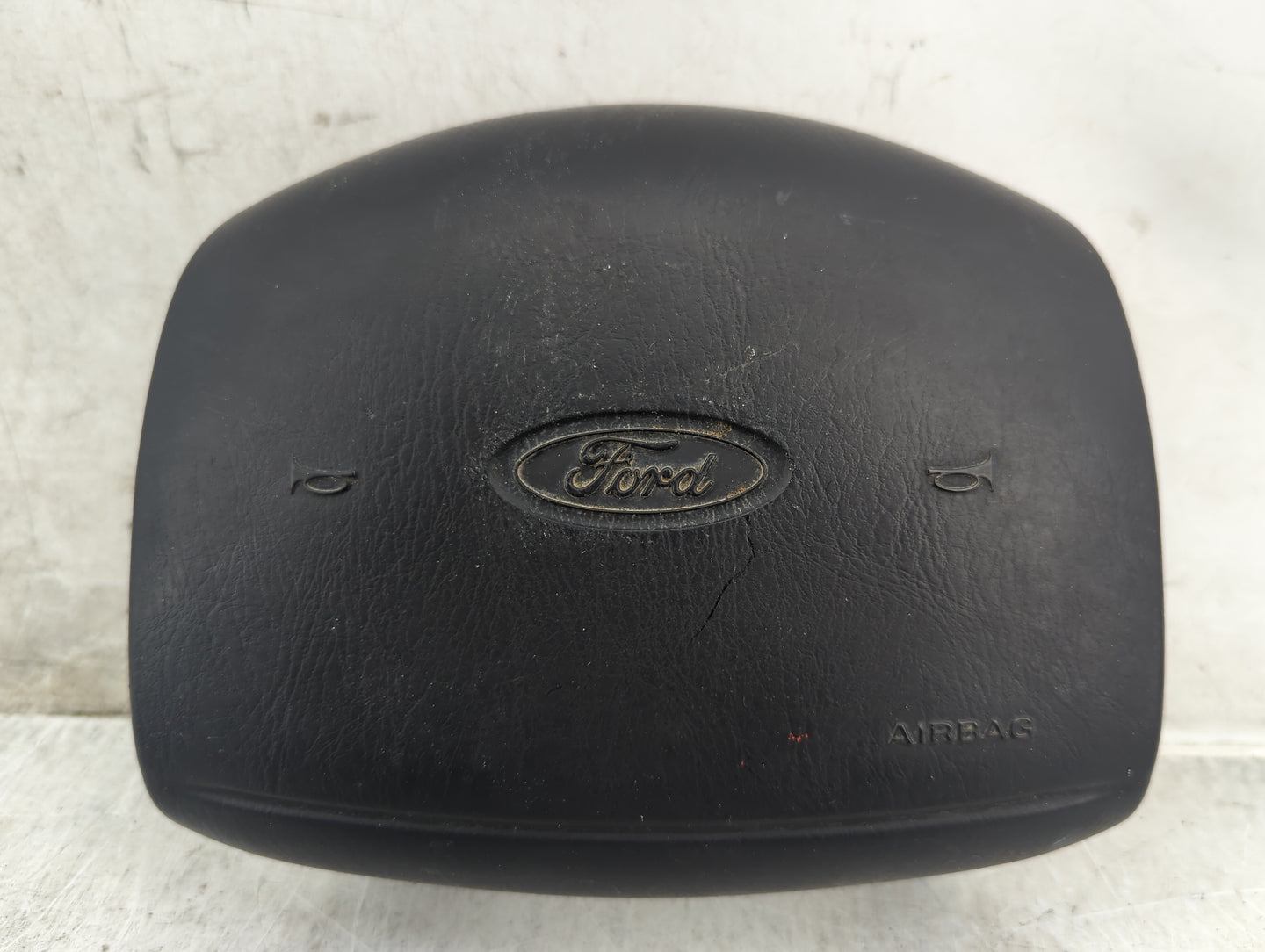 1998-1998 Ford F-150 Air Bag Driver Left Steering Wheel Mounted - Oemusedautoparts1.com