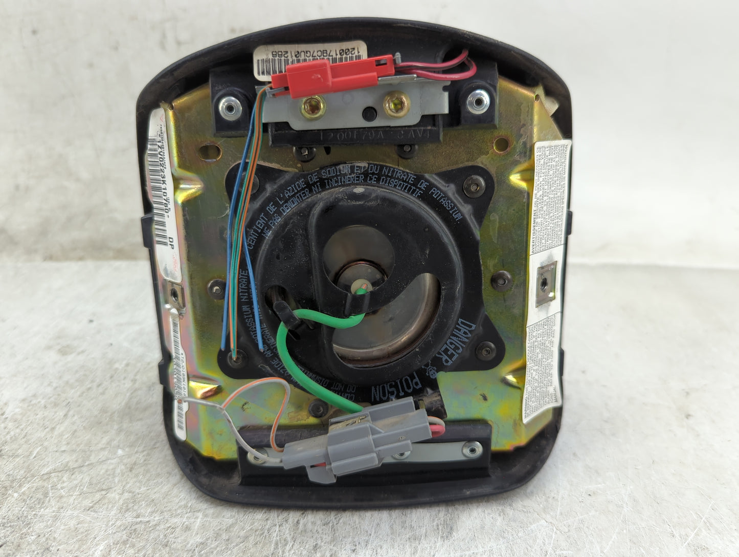 1998-1998 Ford F-150 Air Bag Driver Left Steering Wheel Mounted - Oemusedautoparts1.com