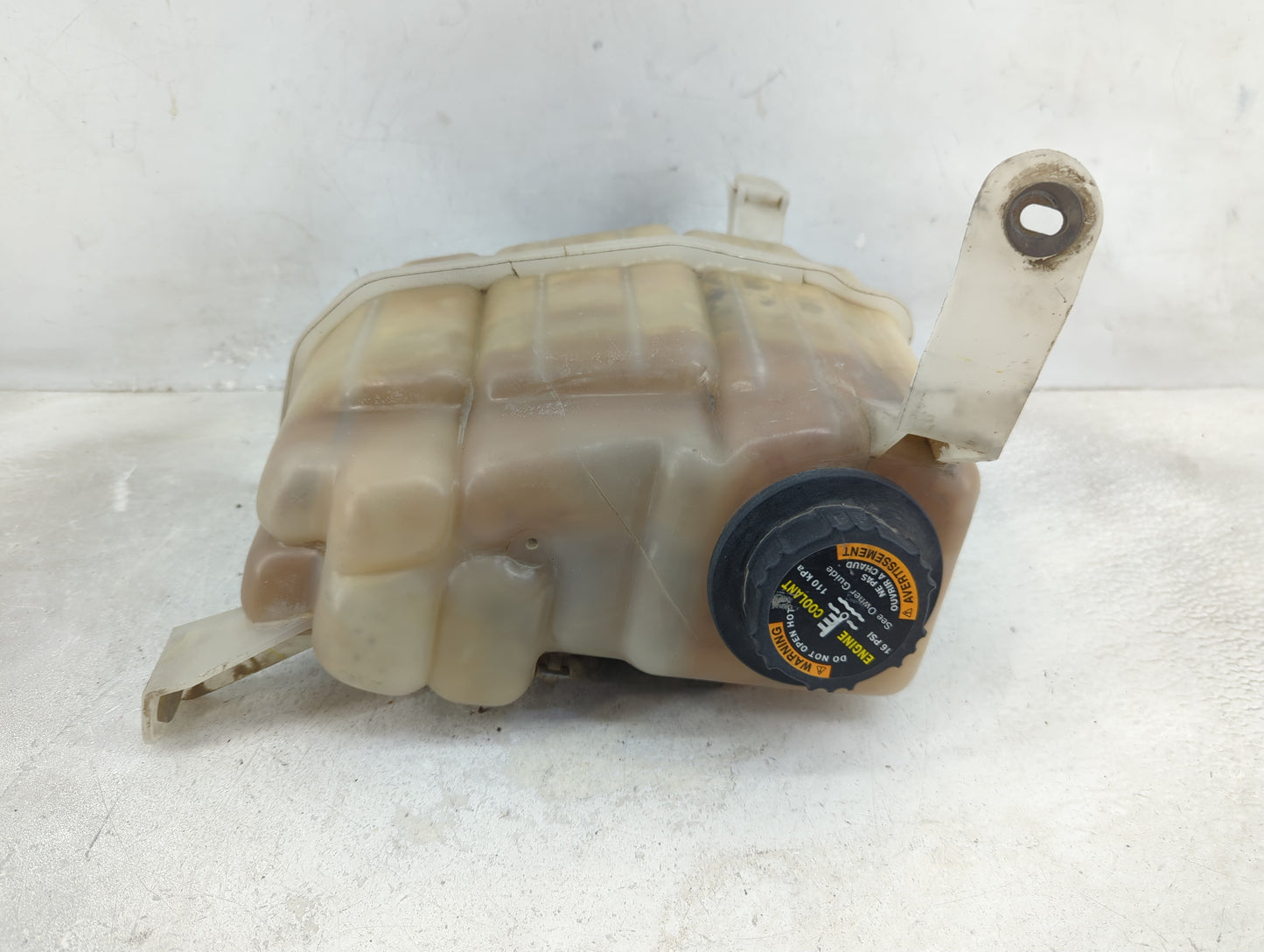 1998 Ford F-150 Radiator Coolant Overflow Expansion Tank Bottle - Oemusedautoparts1.com