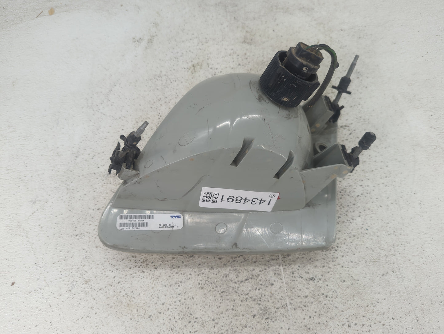 1997-2003 Ford F-150 Passenger Right Oem Head Light Headlight Lamp - Oemusedautoparts1.com