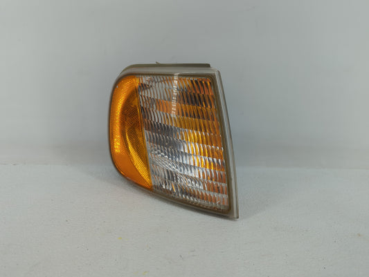1998 Ford F-150 Tail Light Assembly Passenger Right OEM P/N:1L3X-13B220-A Fits OEM Used Auto Parts - Oemusedautoparts1.com