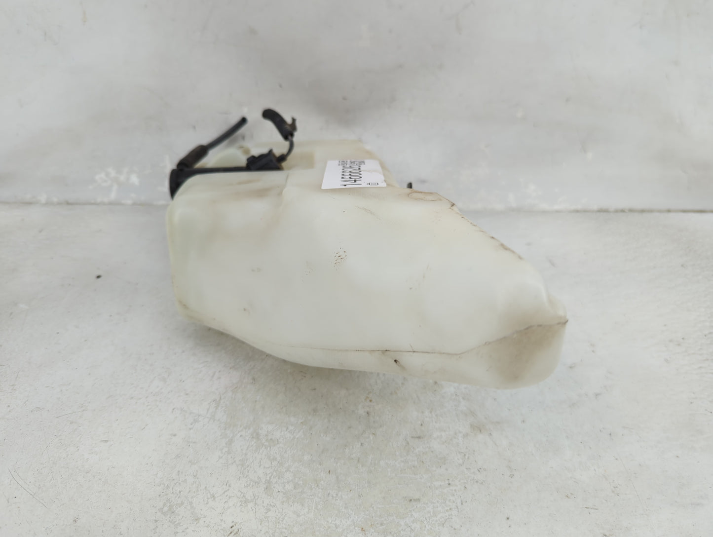 Ford F150 Pickup Windshield Washer Fluid Reservoir Bottle 1466626 - Oemusedautoparts1.com